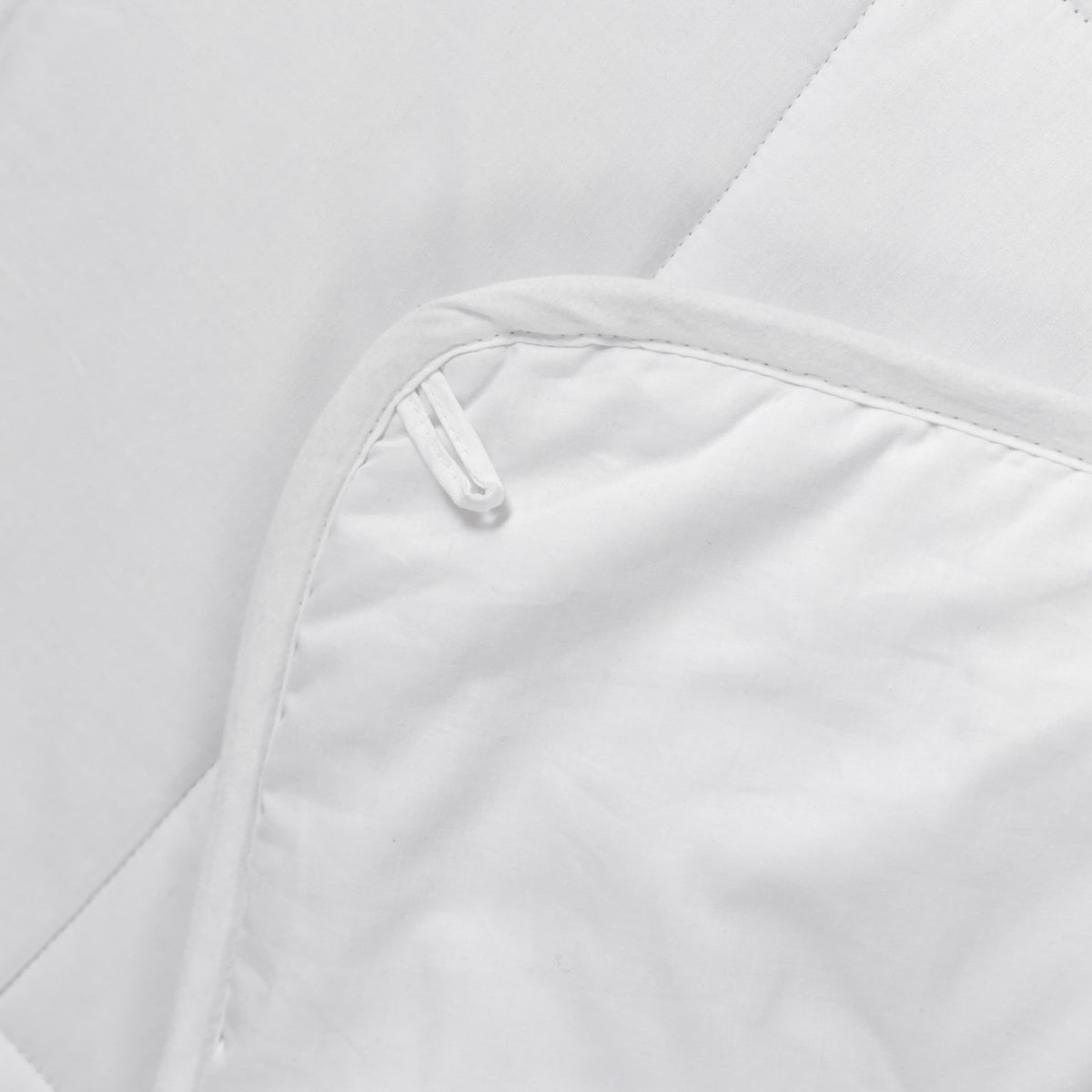 Lightweight Mulberry Silk Duvet | Best Summer Duvet for Hot Sleepers | Canada